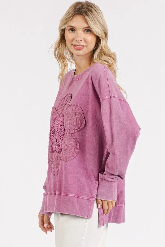 Flower Patch Side Slit Mineral Wash Round Neck Sweatshirt