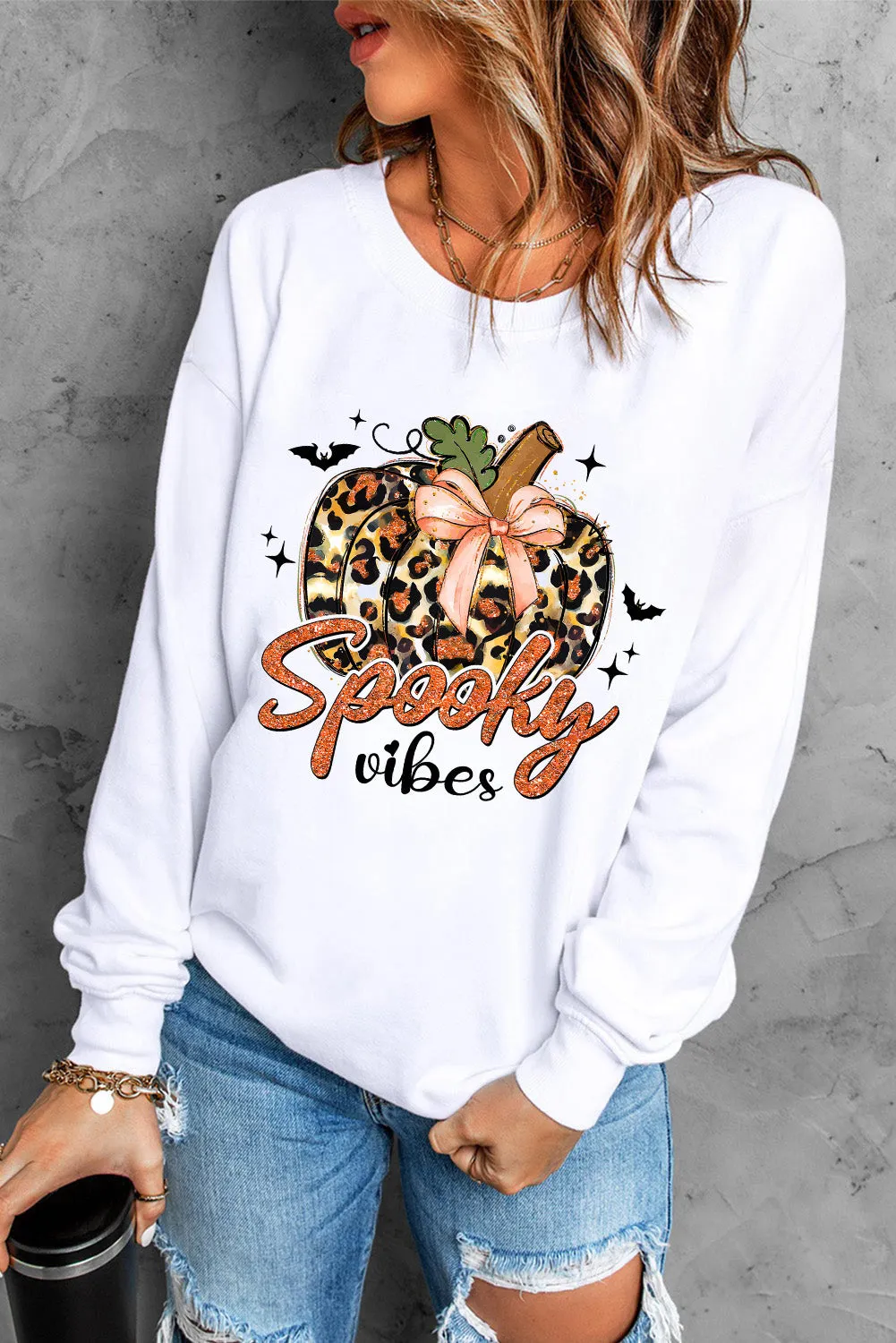 Graphic Round Neck Long Sleeve Sweatshirt