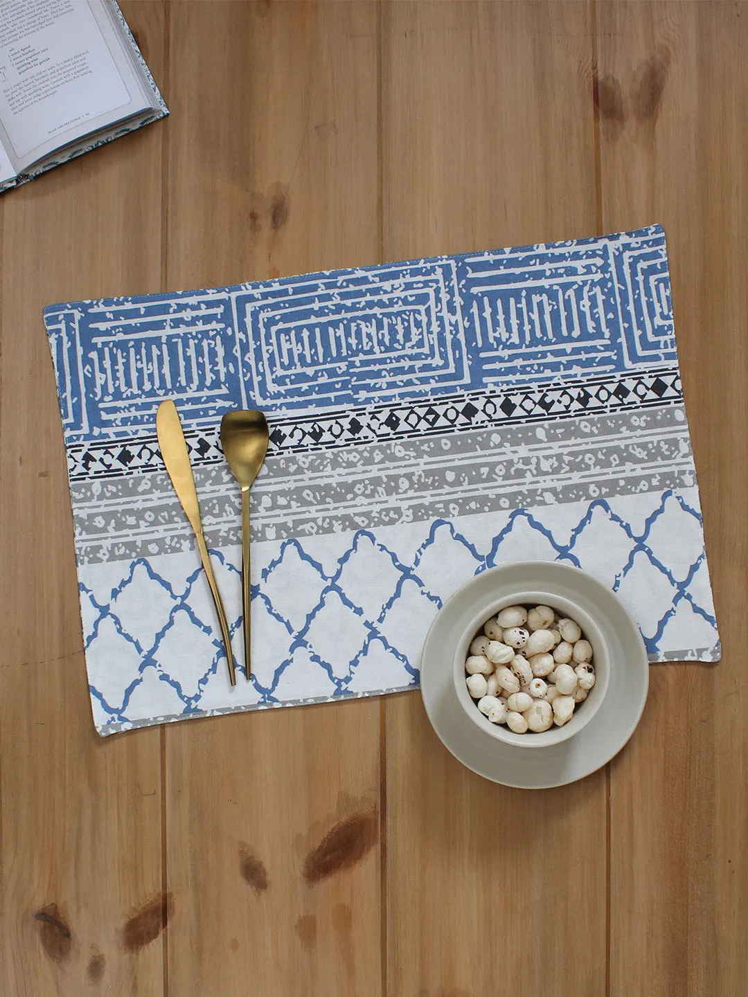 Nikrinta - Set Of 4 Placemats (Blue)