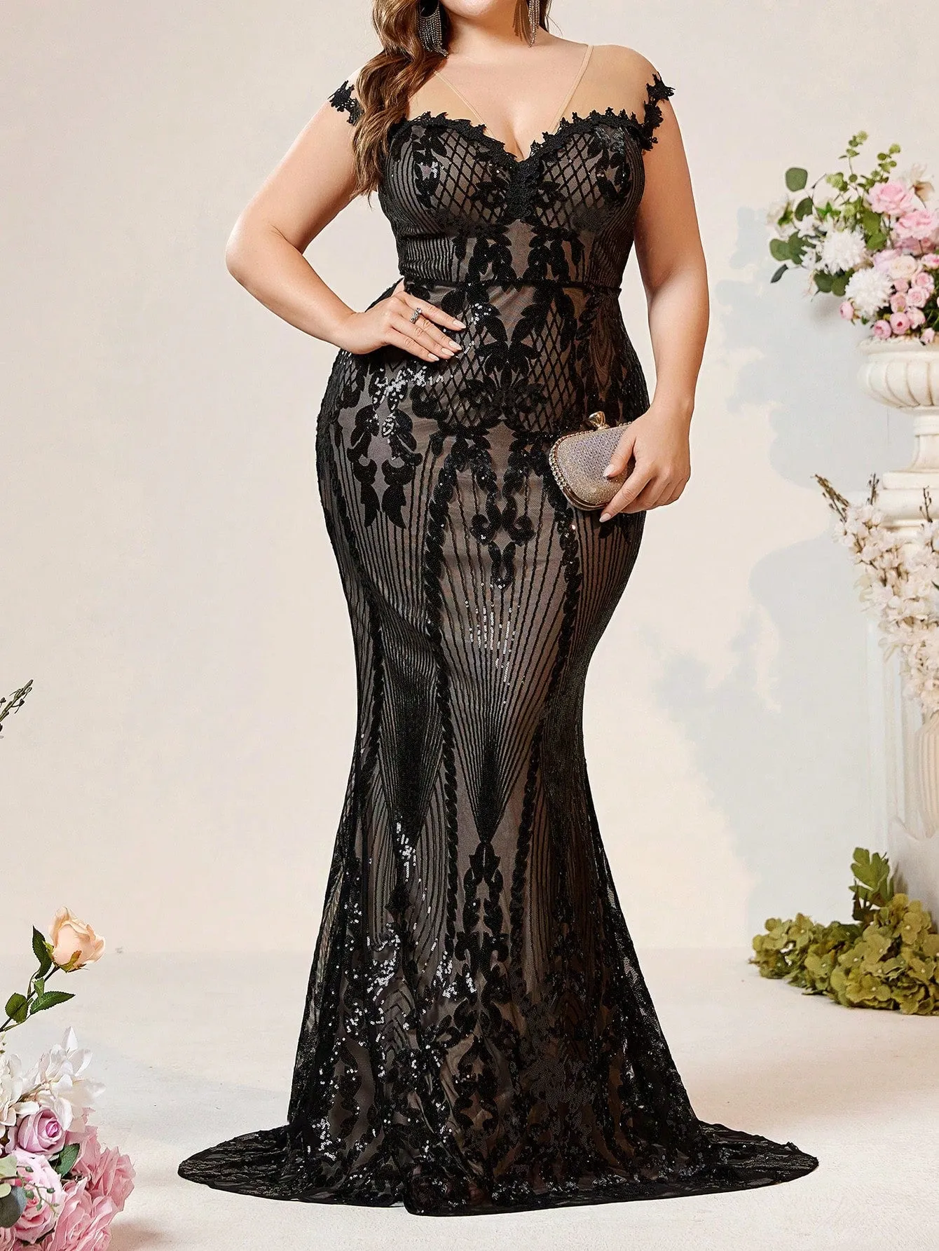 Plus Size Black Lace Sheer Luxurious Beaded Mermaid Dress