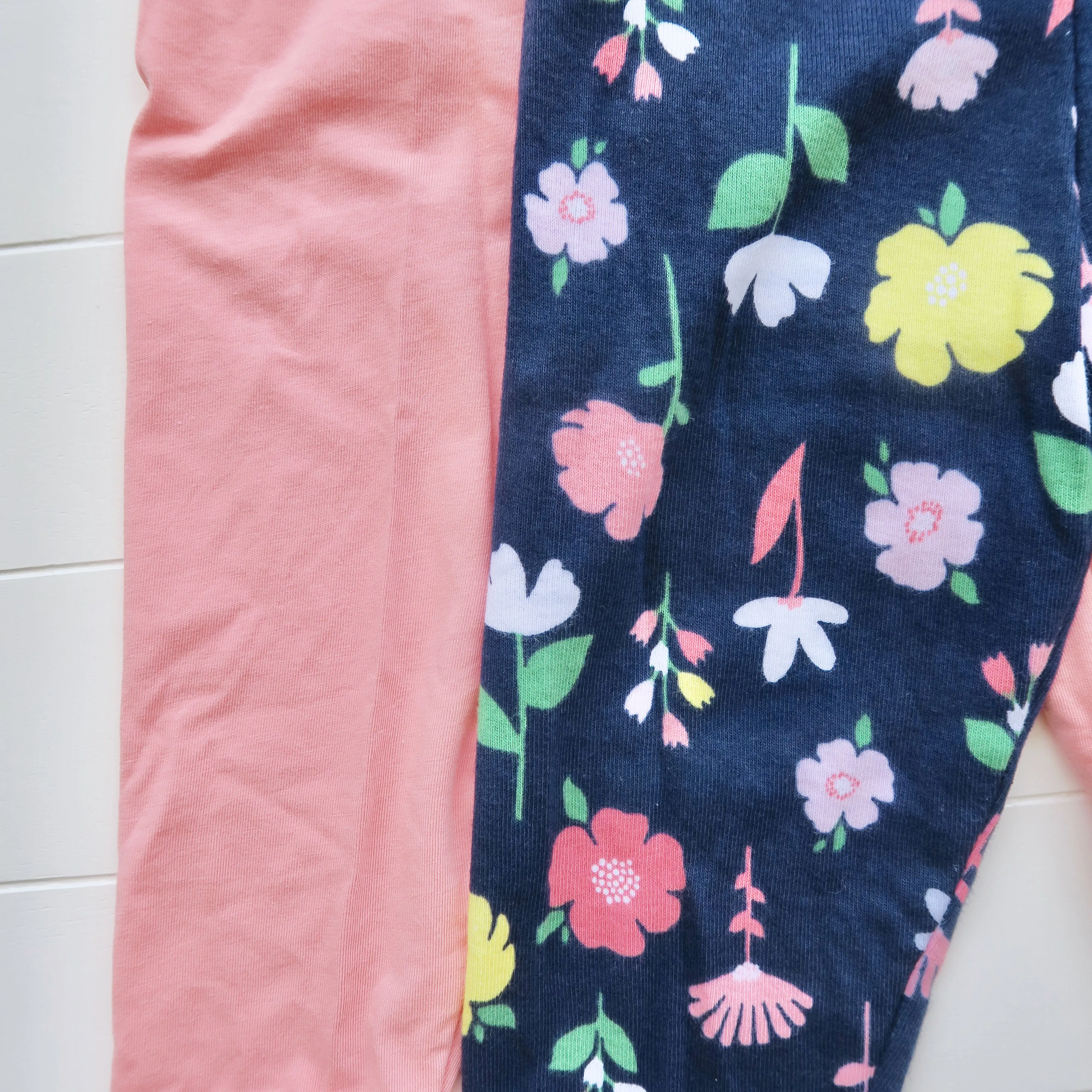 Set of 2 Cotton Stretch Leggings - Pink & Navy Flowers